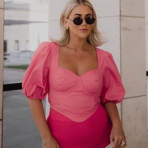 The Drop Carmine Rose Open Back Puff Sleeve Top by Kelclight